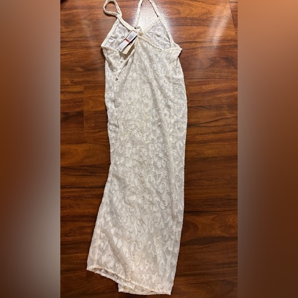 Miken WHITE Juniors' Lurex Animal-Print Midi Cover-Up Dress, size XS NWT - Picture 7 of 7